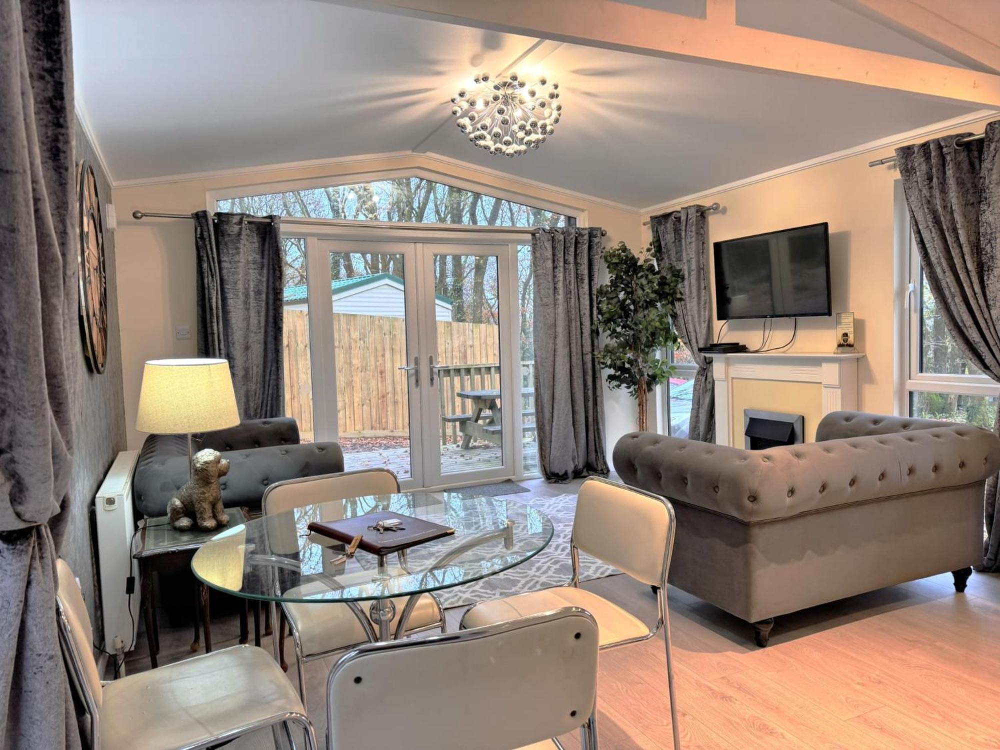 Welsh Villa-Hot Tub-Tenby-Carmarthen-Forestsetting Esterno foto